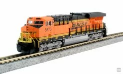 Kato GE ES44AC BNSF Swoosh No 5801