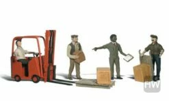 Woodland Scenics O Scale Figures Workers With Forklift