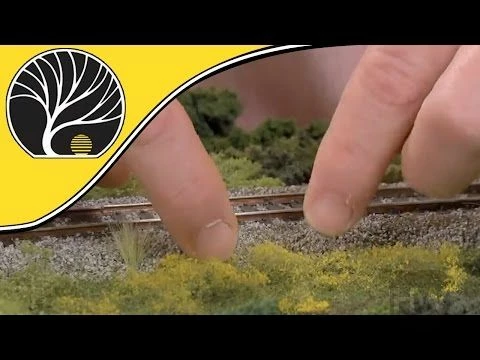 Woodland Scenics Flowering Foliage Yellow - Image 6